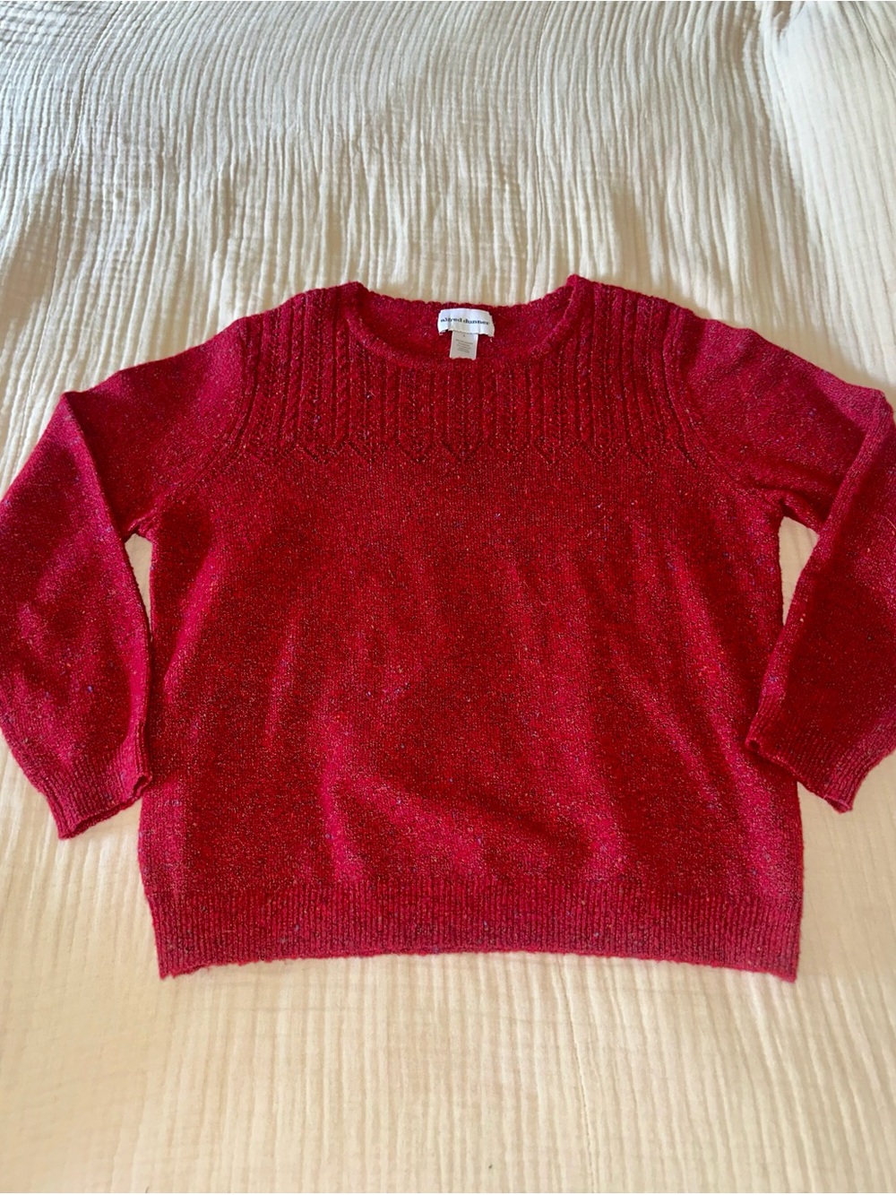 Red Alfred Dunner sweater size L